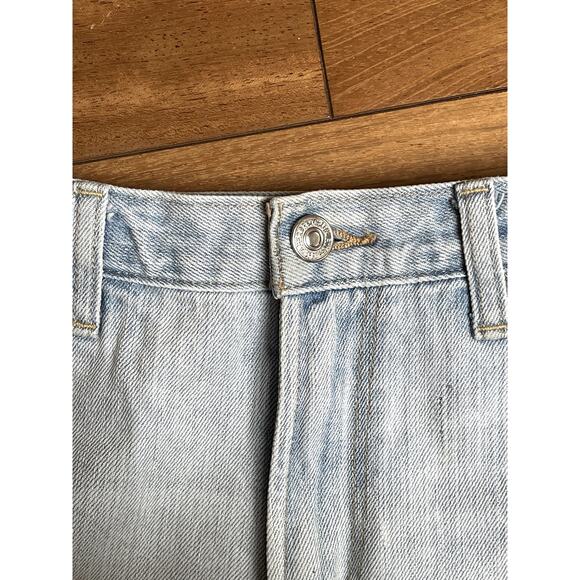 Abercrombie & Fitch Distressed Cut Off Light High Rise Denim Shorts Size 0 - Picture 4 of 5